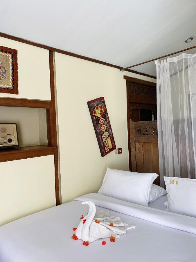 Sapulidi Cafe, Gallery & Resort レムバン エクステリア 写真