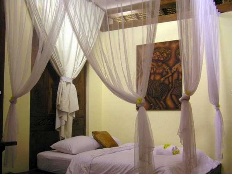 Sapulidi Cafe, Gallery & Resort レムバン エクステリア 写真